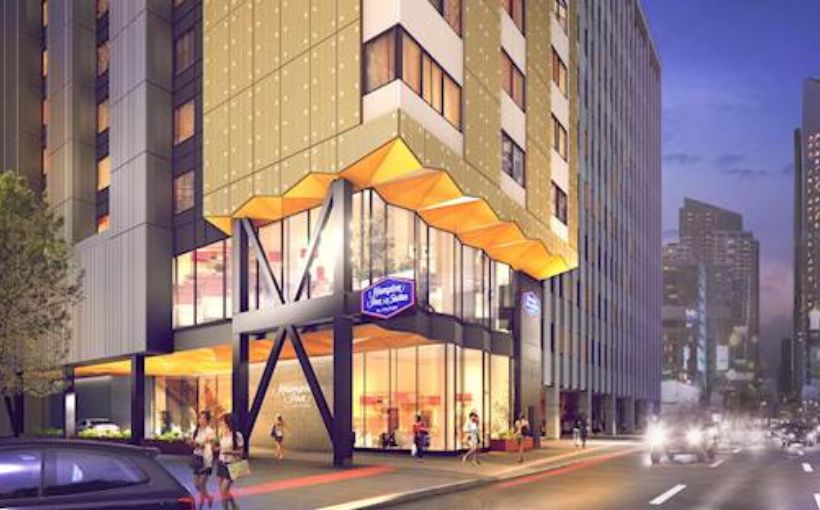 Construction has begun on a new Hampton Inn hotel in downtown Calgary.