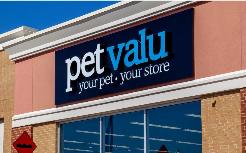 Pet Valu has opened a new 670,000-square-foot distribution centre in the Greater Toronto Area. The company said the new facility in Brampton, Ont., is Canada's largest pet food distribution centre. In the first half of 2024, Pet Valu plans to introduce automation capabilities in the logistic facility with what the company calls Canada's largest goods-to-person robotics installation dedicated to pet speciality products. Orlando Corporation built the development. Pet Value expects the distribution centre to be fully operational by the first half of 2024 following a phased transition period. The company said it will scale down use of its legacy distribution facilities and third-party storage space in the GTA during the Markham facility's phase-in period. Under a program launched in 2022, Pet Valu is investing $110 million to modernize distribution facilities in the GTA, Vancouver and Calgary. The company said it has signed a lease for a new, nearly completely facility in Vancouver, which is slated to start up by mid-year 2024.