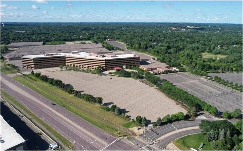 Thomson-Reuters has agreed to sell an Eagan, Minnesota property to Ryan Companies.