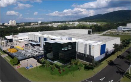 Aerial photo of a Brookfield data centre.