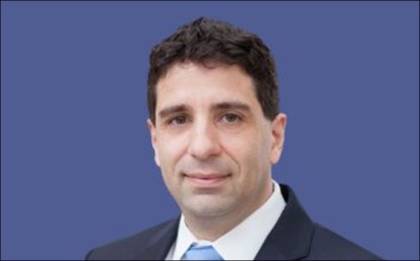 Photo of commercial real estate investment specialist Paul Mouchakka.