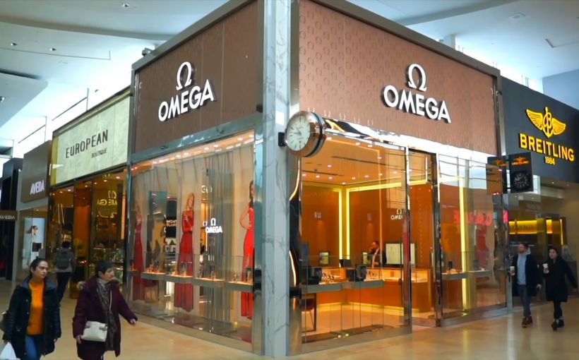 Photo of a European Boutique store in a Greater Toronto Area mall.
