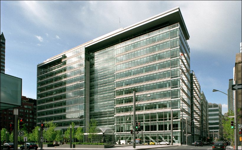 Photo of the Jacques Parizeau building in Montreal.